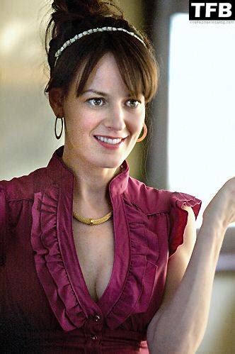 rosemarie dewitt naked|Rosemarie Dewitt Nude – Pics and Videos 